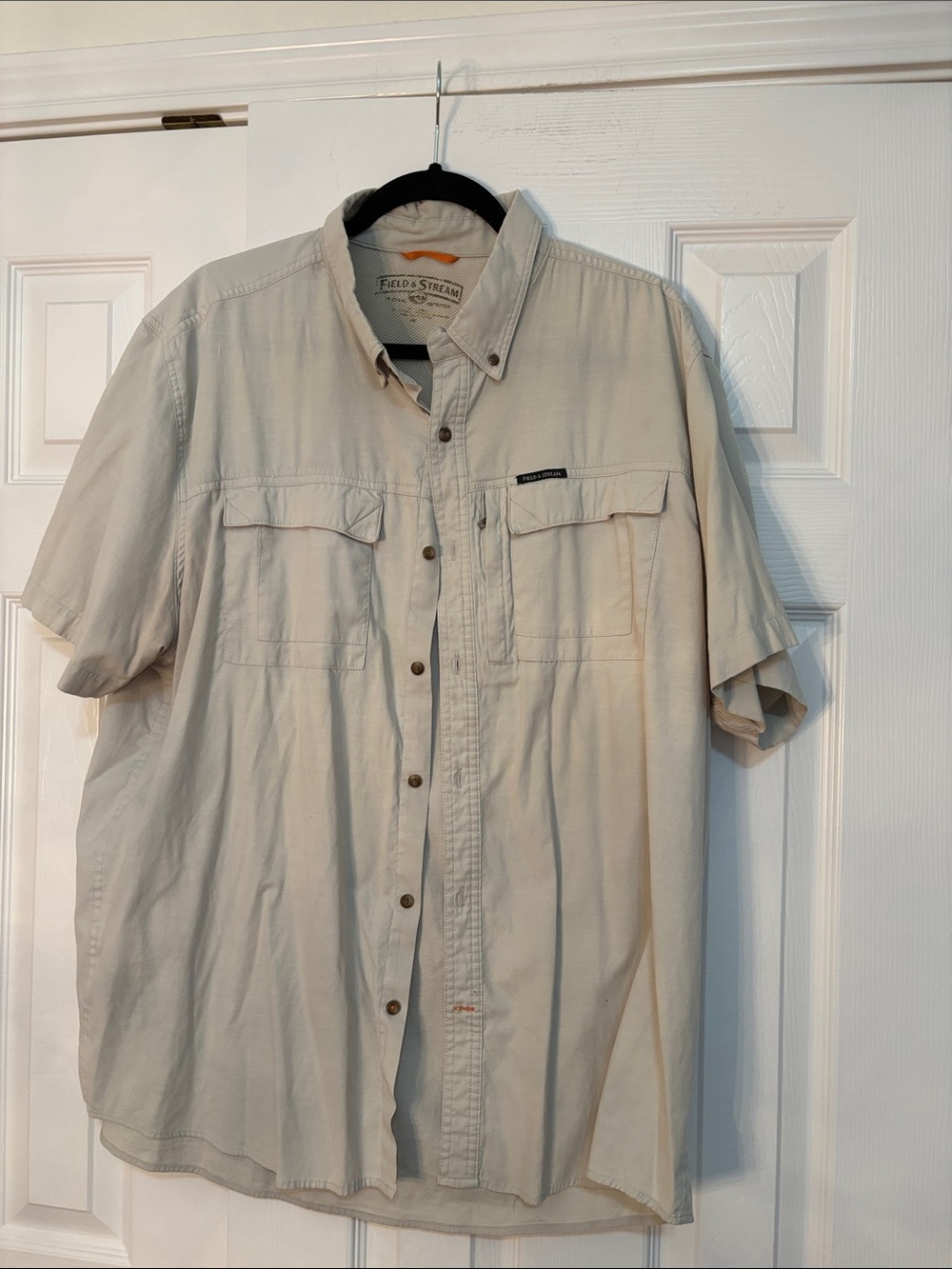 Field & Stream Khaki Short Sleeve Button-Down Outdoor Shirt